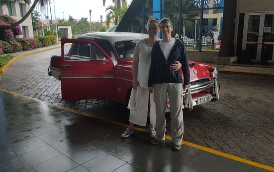 Tatiana and Vera Cuba Car Picture